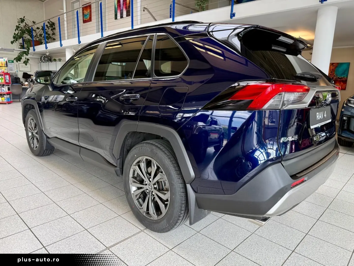 TOYOTA RAV 4 AUTOM.-4x4-LEDER-MOD. 2024