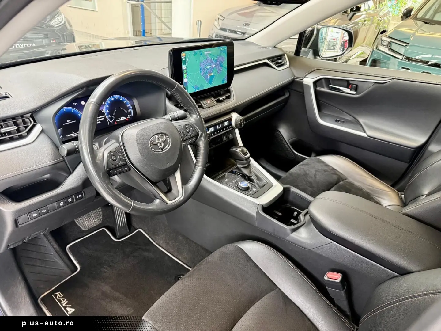 TOYOTA RAV 4 AUTOM.-4x4-LEDER-MOD. 2024