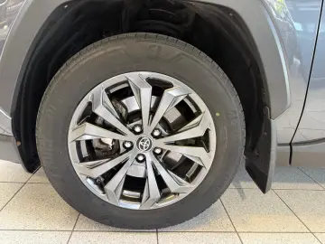 TOYOTA RAV 4 AUTOM.-4x4-LEDER-MOD. 2024-18 ZOLL