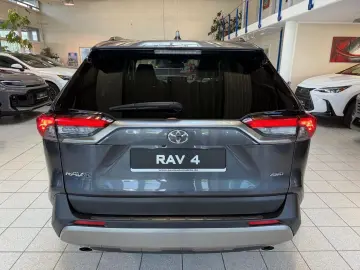 TOYOTA RAV 4 AUTOM.-4x4-LEDER-MOD. 2024-18 ZOLL