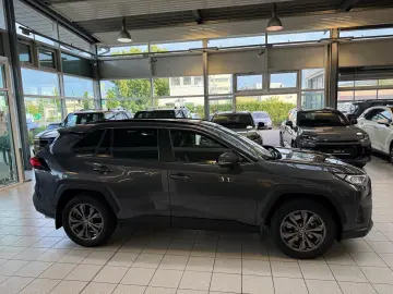 TOYOTA RAV 4 AUTOM.-4x4-LEDER-MOD. 2024-18 ZOLL