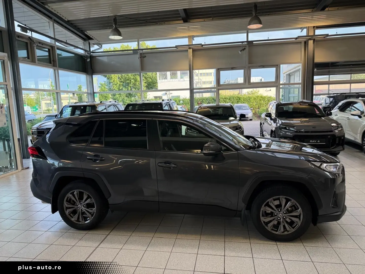 TOYOTA RAV 4 AUTOM.-4x4-LEDER-MOD. 2024-18 ZOLL