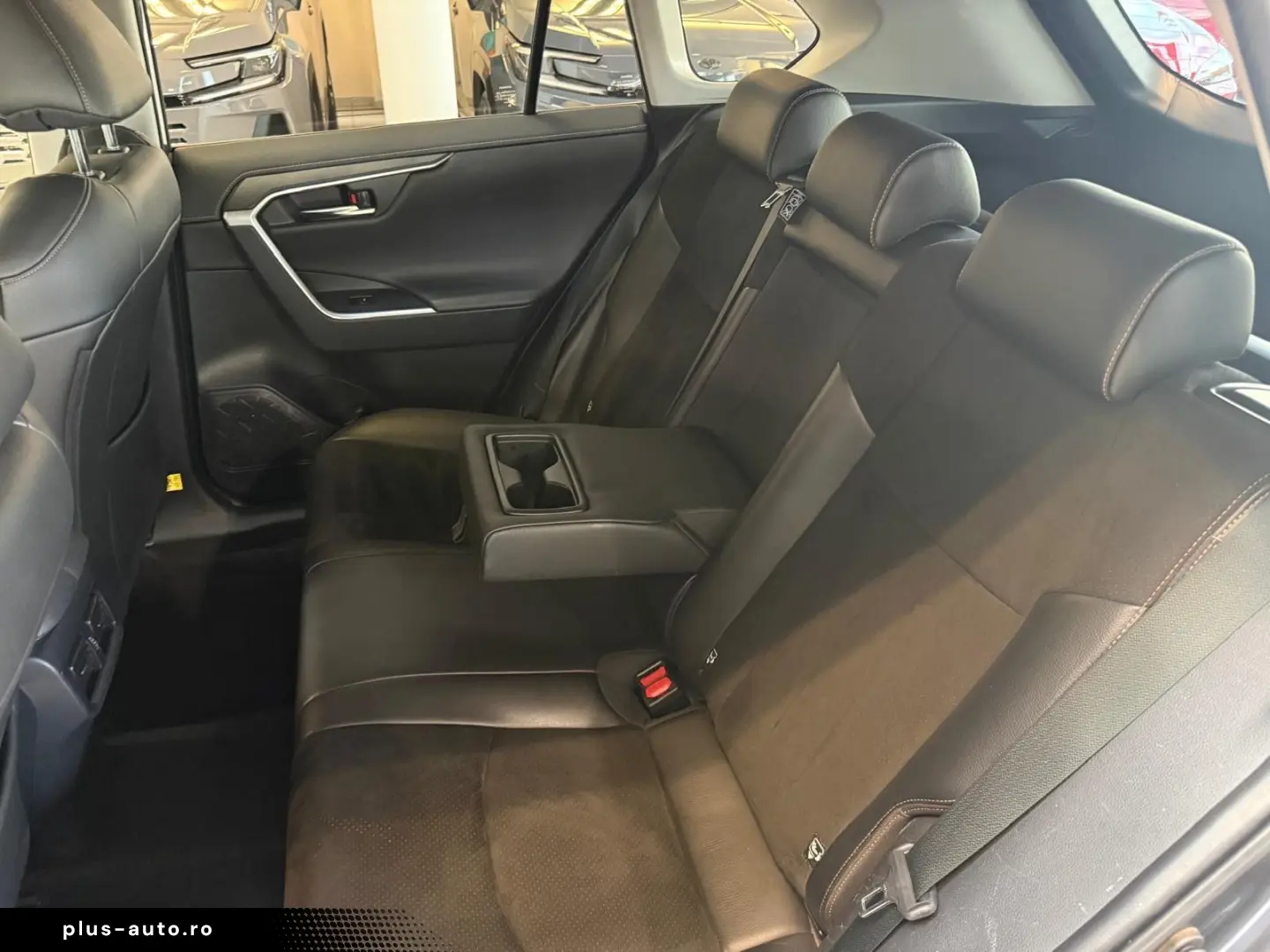 TOYOTA RAV 4 AUTOM.-4x4-LEDER-MOD. 2024-18 ZOLL