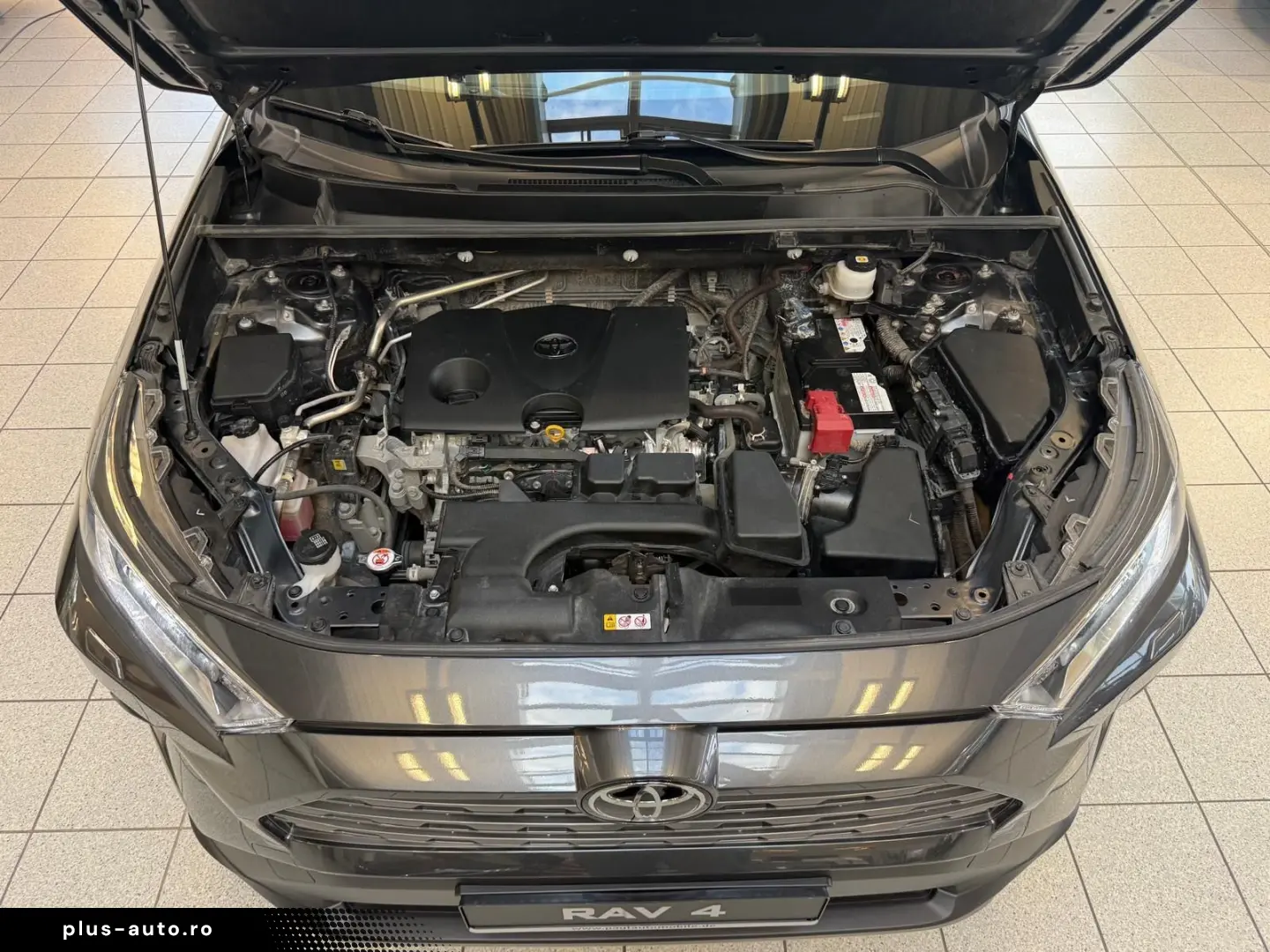 TOYOTA RAV 4 AUTOM.-4x4-LEDER-MOD. 2024-18 ZOLL