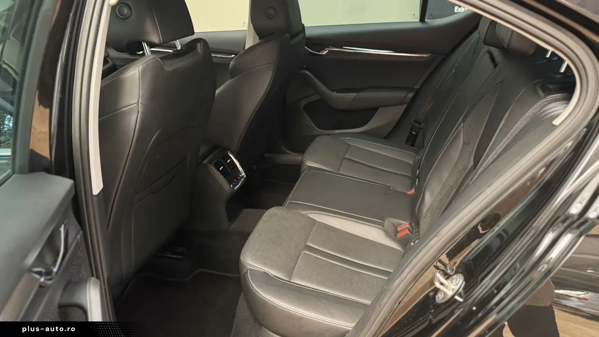 Skoda Octavia Limousine 2.0 TDI DSG MATRIX LEDER VIRT