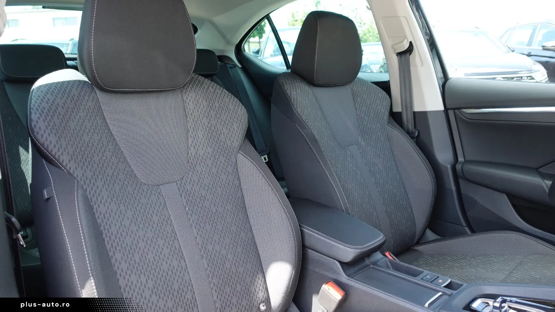 Skoda Octavia 2 0 TDI Style DSG AHK Standh Head Memory