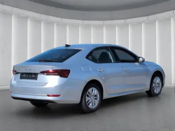 SKODA Octavia Limo 2.0TDI