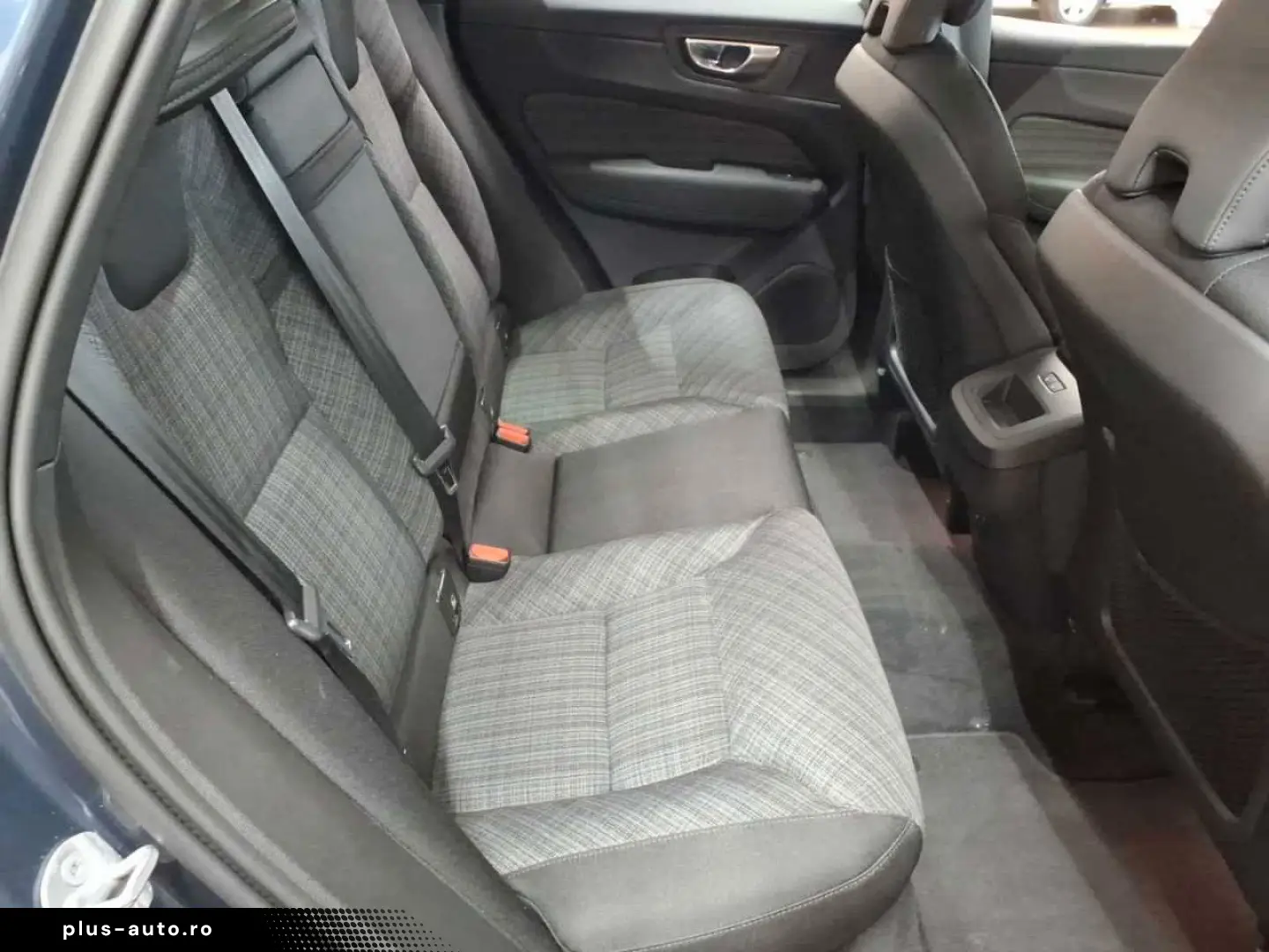 VOLVO XC60 B4 B Core 4xSHZ