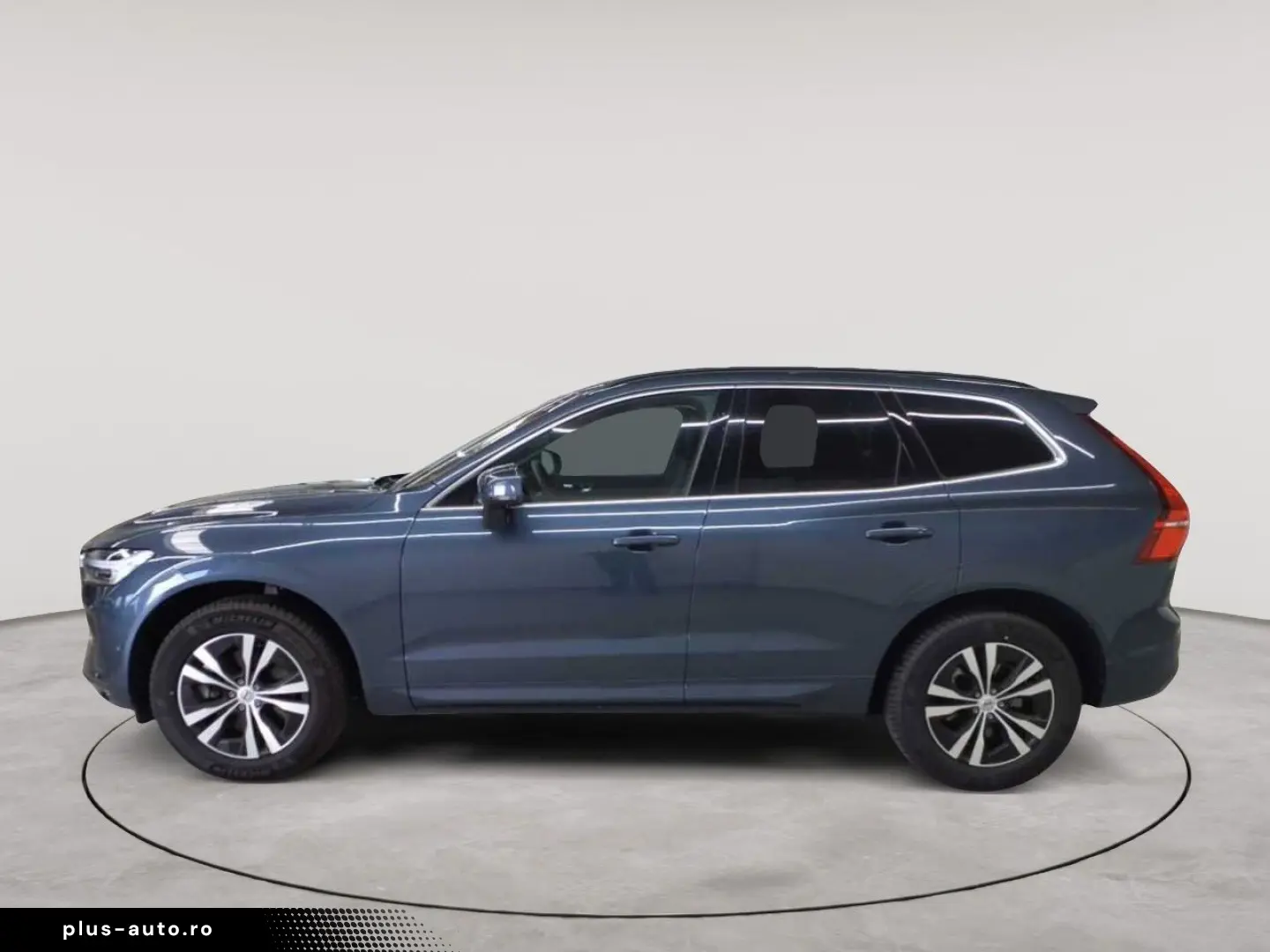 VOLVO XC60 B4 B Geartronic Momentum Pro HUD