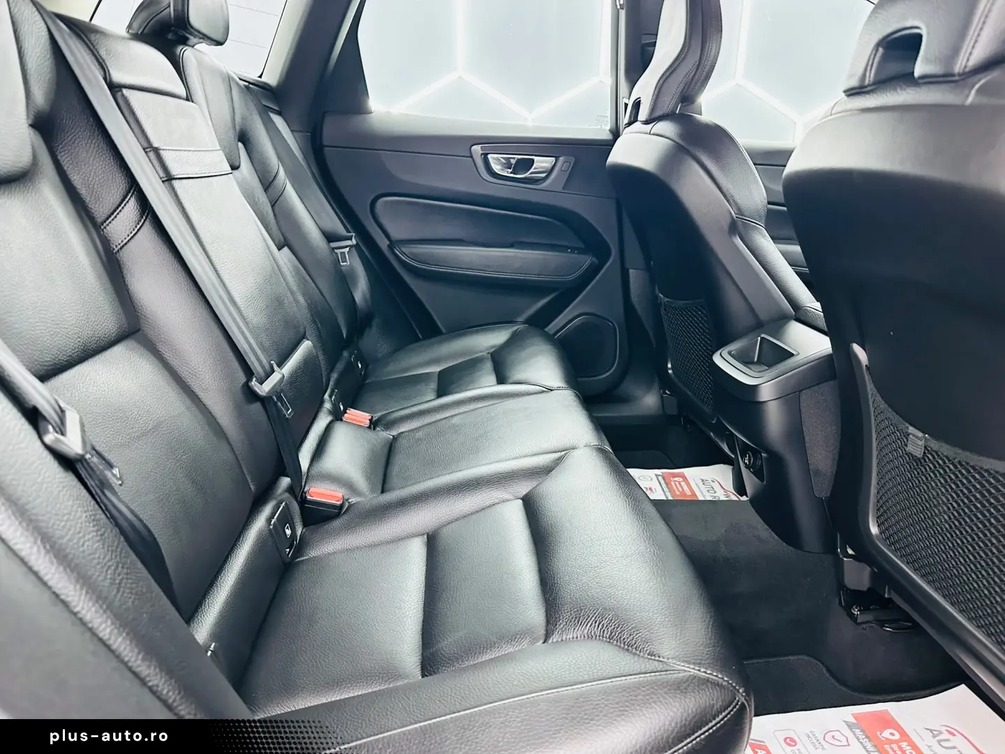 VOLVO XC60 2019 2.0D E6 4x4 Garantie 12 Luni Rate Avans 0 Do