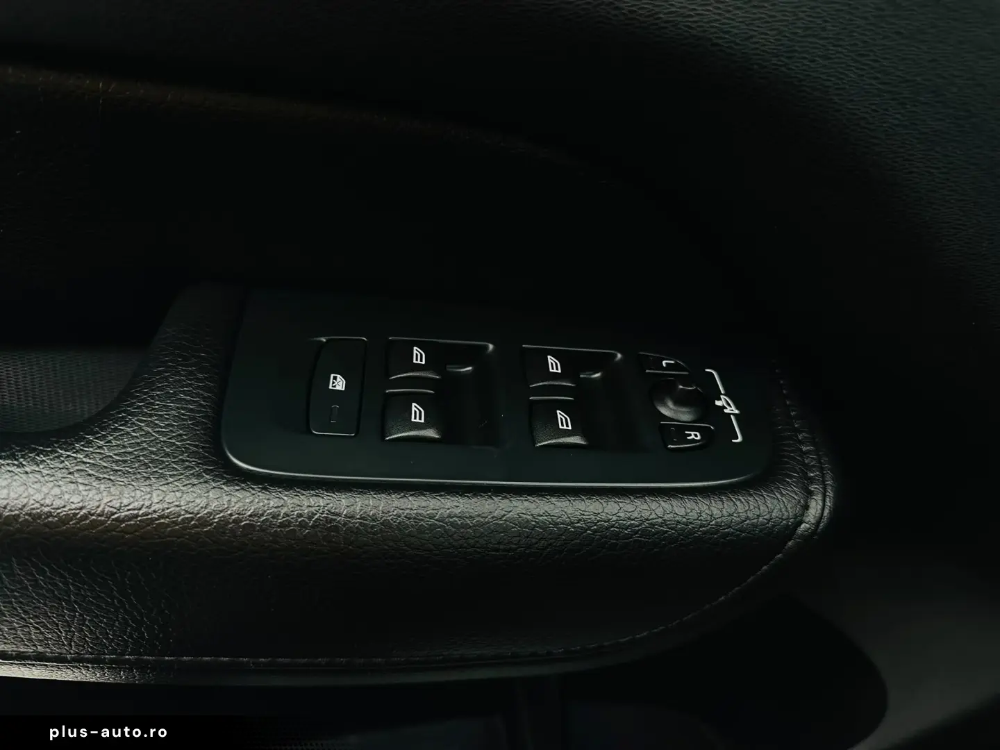 VOLVO XC60 2019 2.0D E6 4x4 Garantie 12 Luni Rate Avans 0 Do