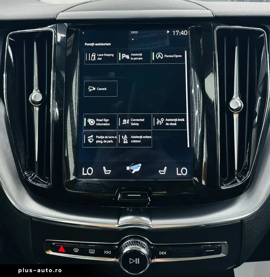 VOLVO XC60 2019 2.0D E6 4x4 Garantie 12 Luni Rate Avans 0 Do