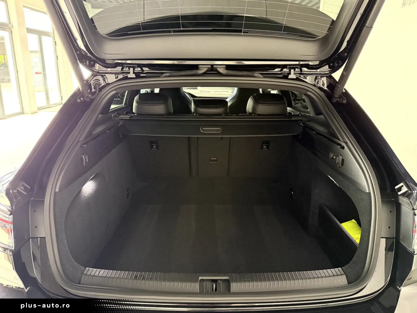 VW Arteon Shooting Brake R 2.0 TSI IQ Pano AHK H&K