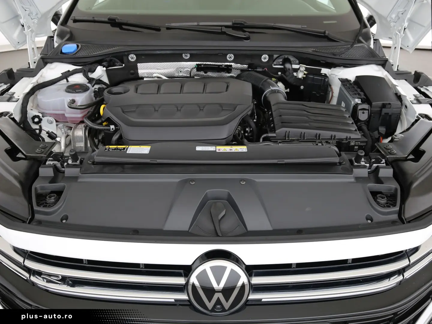 VW Arteon SB 2.0TSI 320PS DSG 4M R AHK Leder RFK DC