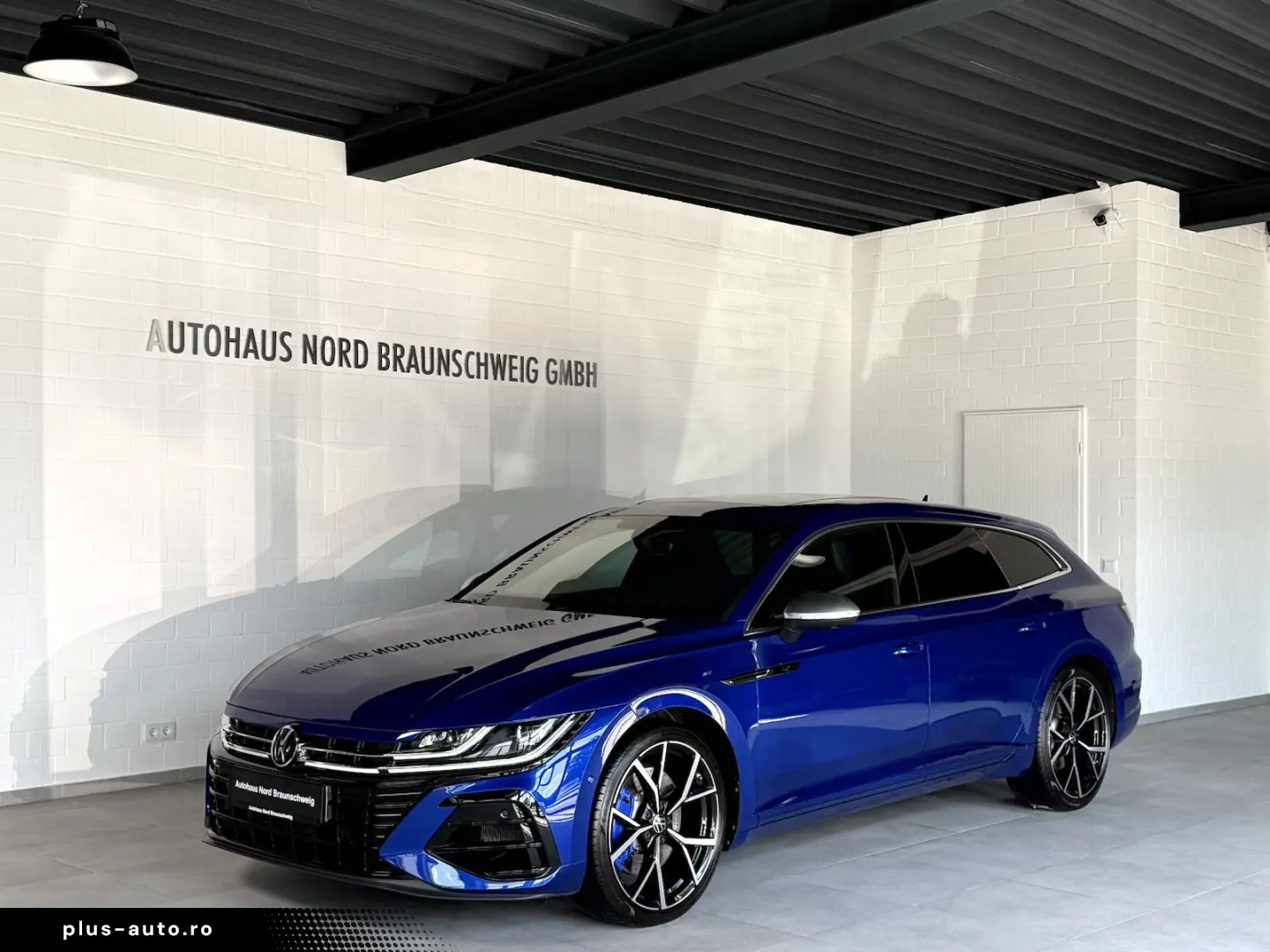 VW Arteon Shooting Brake R 2.0TSI IQ Pano H&K 360