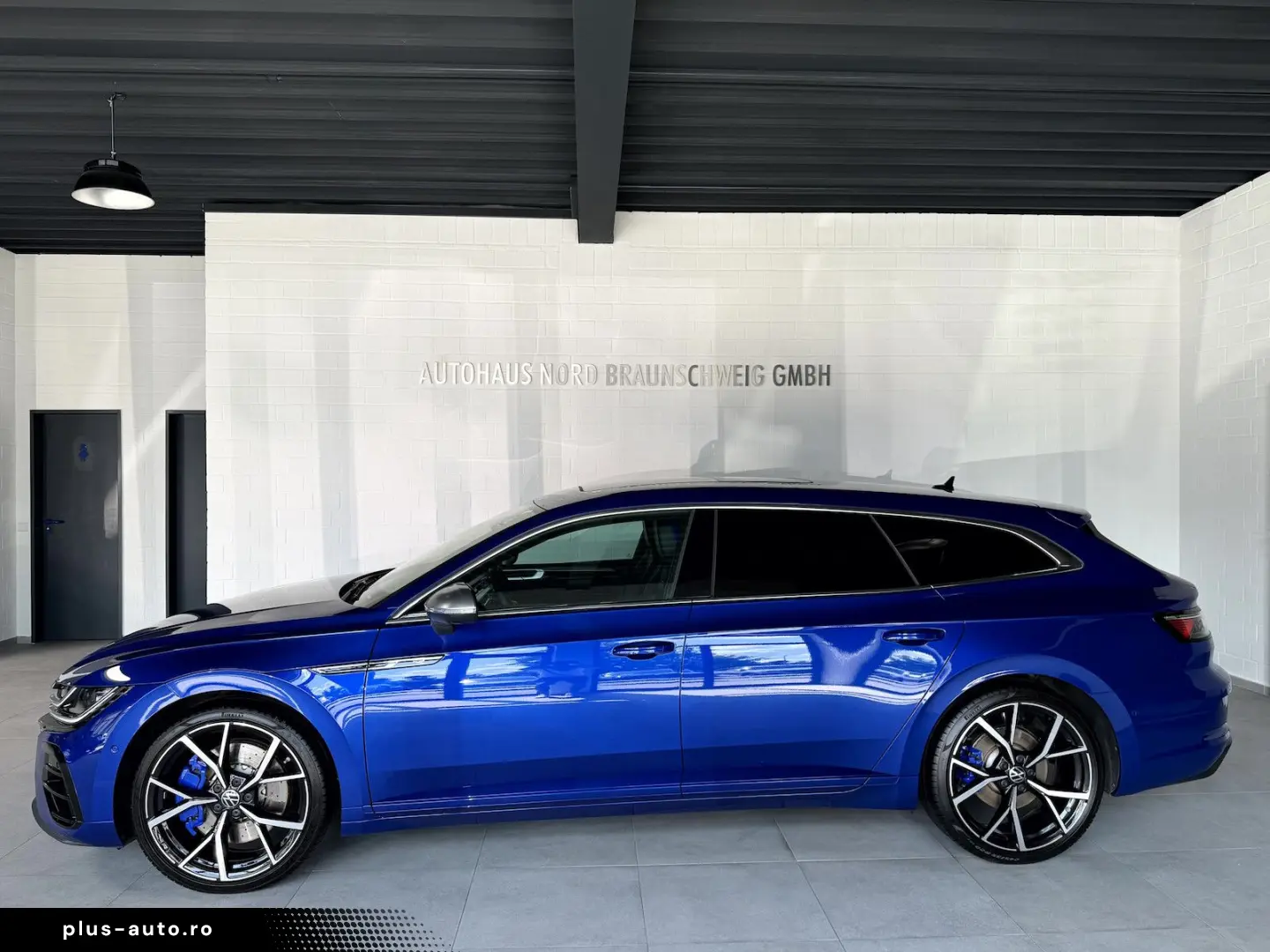 VW Arteon Shooting Brake R 2.0TSI IQ Pano H&K 360