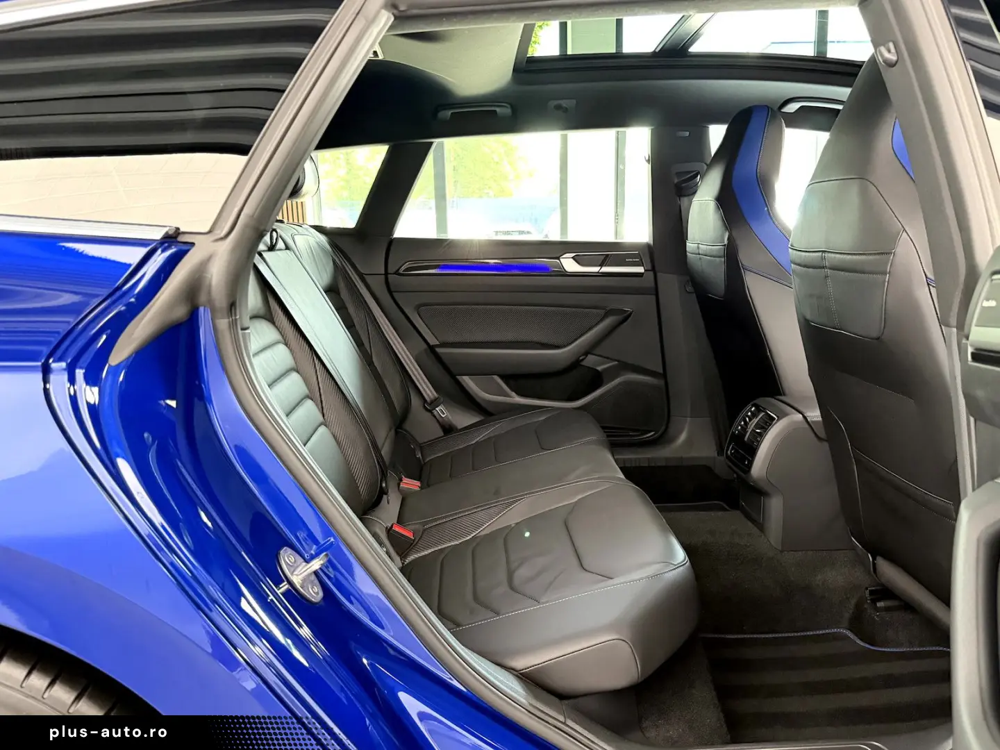 VW Arteon Shooting Brake R 2.0TSI IQ Pano H&K 360