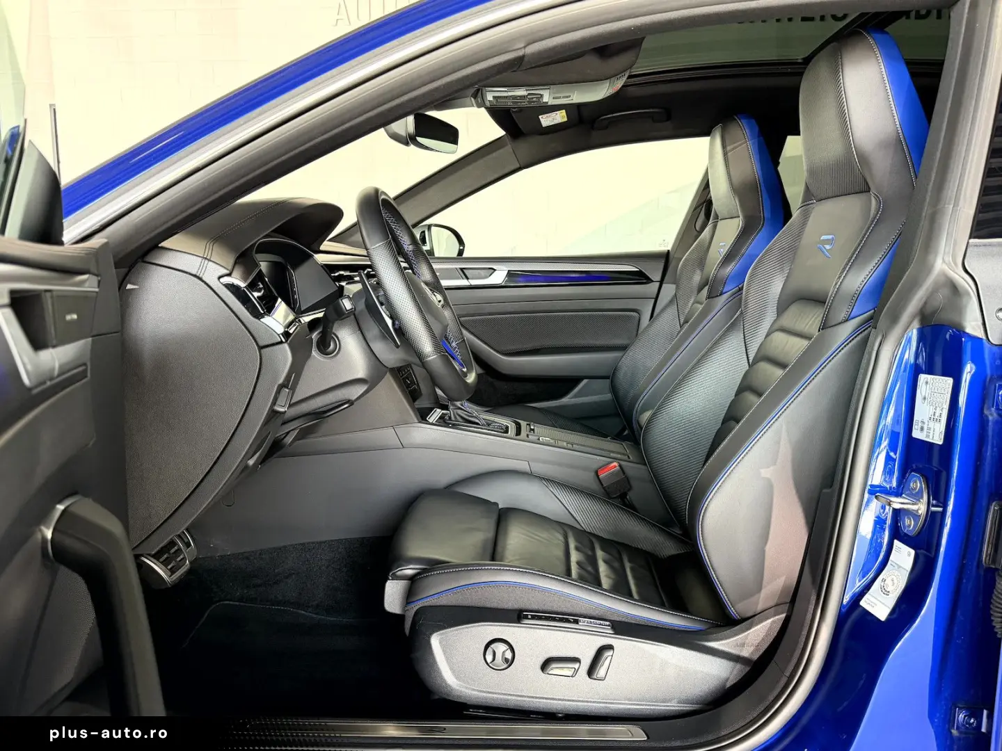 VW Arteon Shooting Brake R 2.0TSI IQ Pano H&K 360