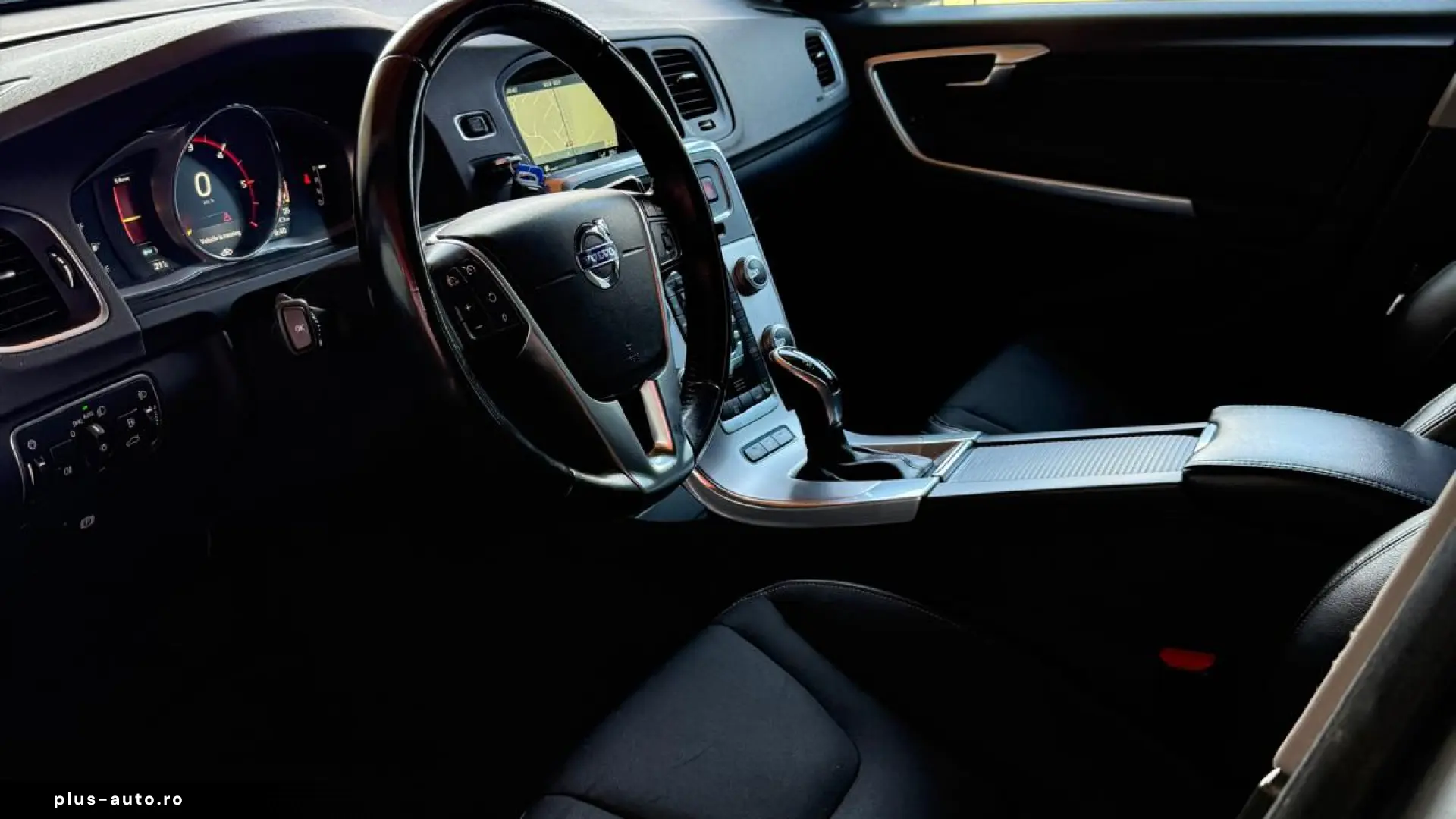 Volvo V60 2.4 D5 Plug-in Hybrid 190 CP Euro 6 Garantie  Rate