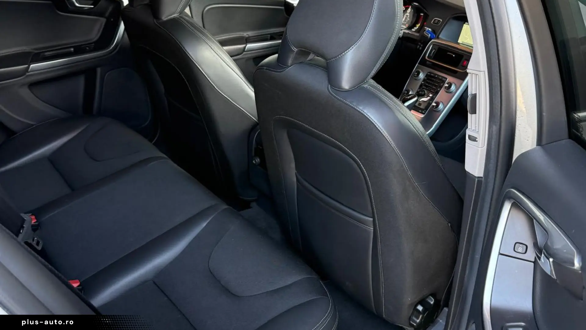 Volvo V60 2.4 D5 Plug-in Hybrid 190 CP Euro 6 Garantie  Rate