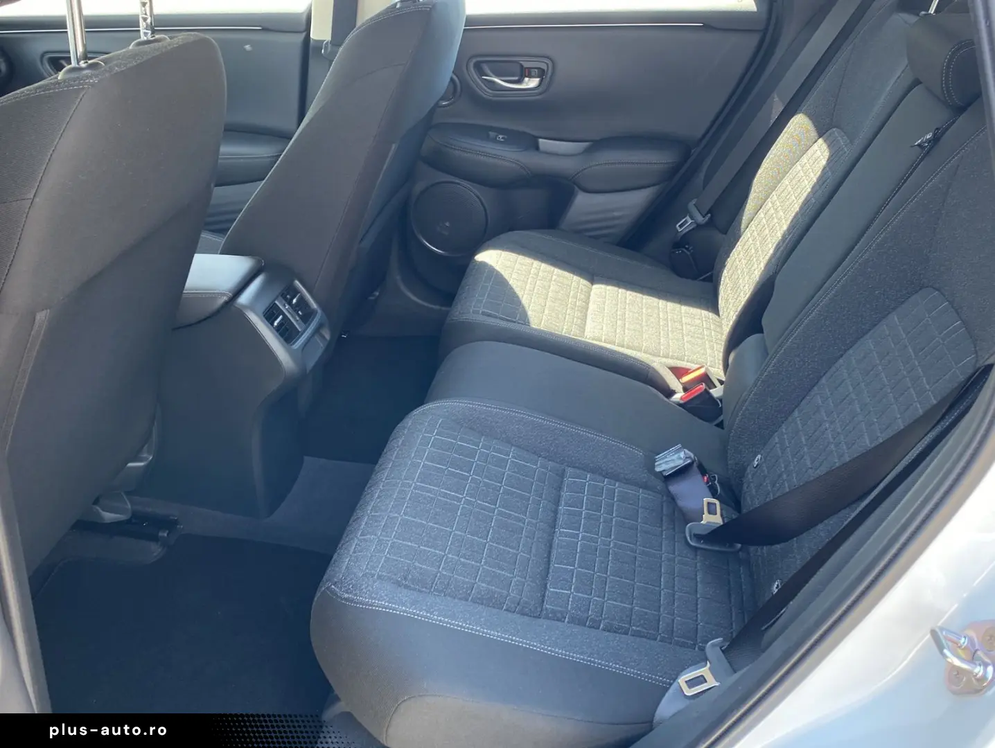 HONDA ZR-V 2.0 e HEV Elegance ACC HeadUp Navi DAB
