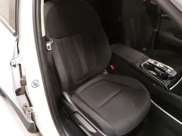 HYUNDAI Tucson 1.6 T-GDI PHEV 4WD Navi Kamera LED ACC