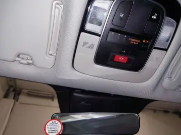 HYUNDAI Tucson 1.6 T-GDI PHEV 4WD Navi Kamera LED ACC