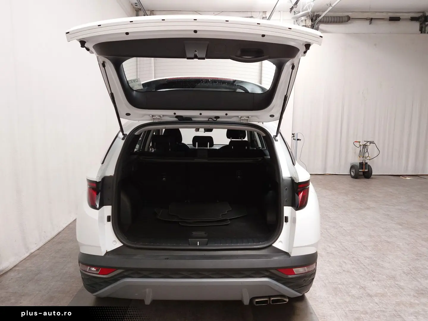 HYUNDAI Tucson 1.6 T-GDI PHEV 4WD Navi Kamera LED ACC