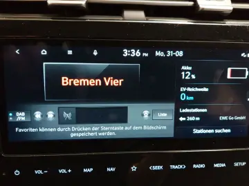 HYUNDAI Tucson 1.6 T-GDI PHEV 4WD Navi Kamera LED ACC