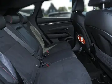 HYUNDAI TUCSON 1.6 T-GDI N LINE 4WD SHZ LHZ NAVI KAMERA