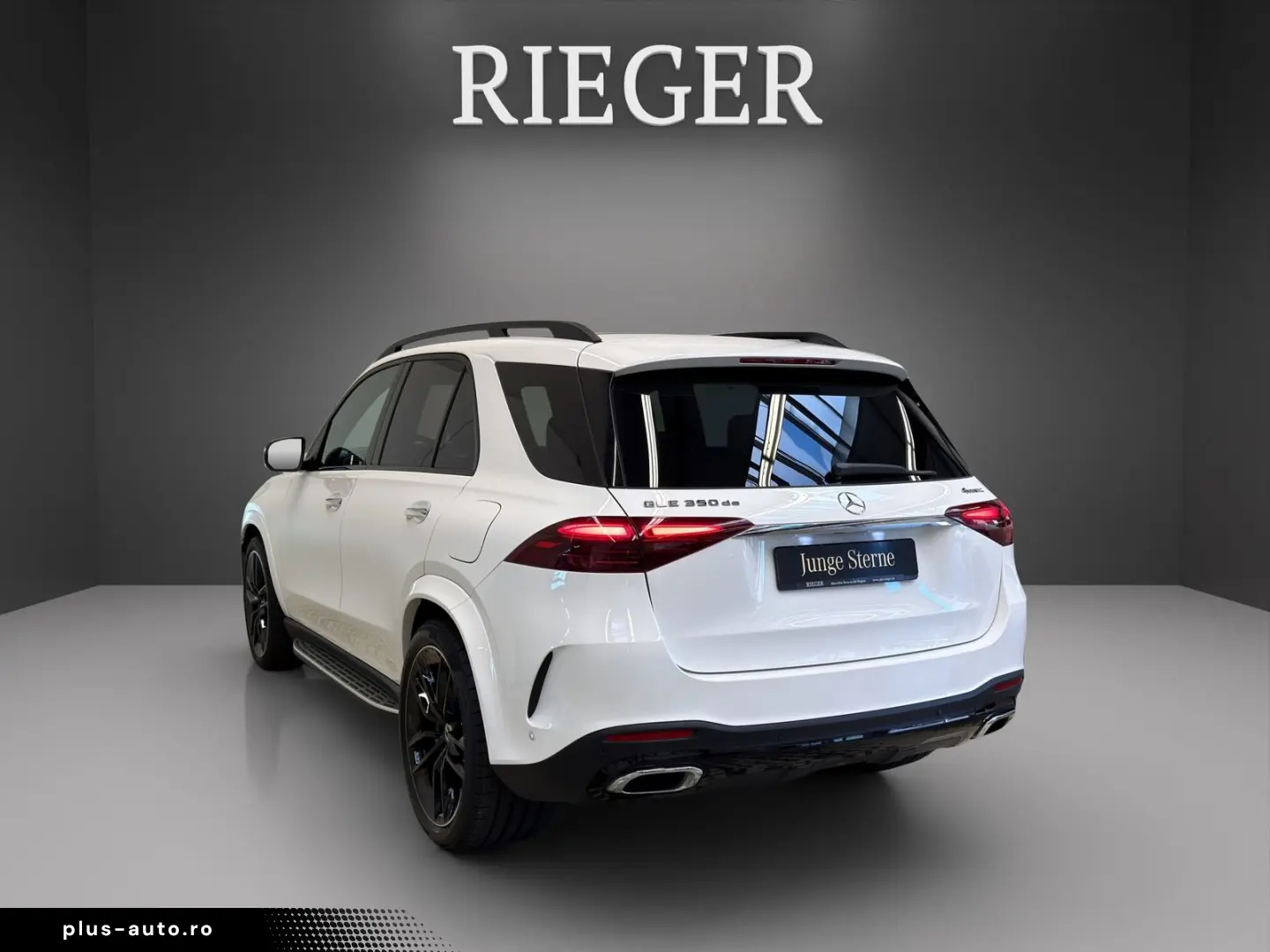MERCEDES-BENZ GLE 350 de 4M AMG-Line  PANO-SHD Head-Up AHK