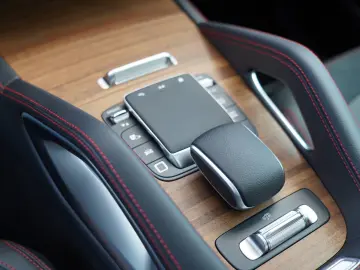 MERCEDES-BENZ M-AMG GLE 53 HYBRID 4MATIC  Premium AH…