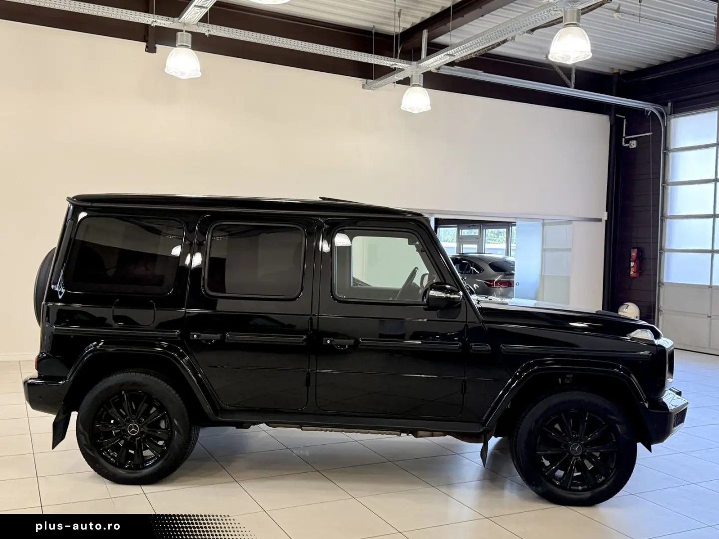 MERCEDES-BENZ G 400 d  1.Hand-SD-Mutlibeam-STHZ-Burmester