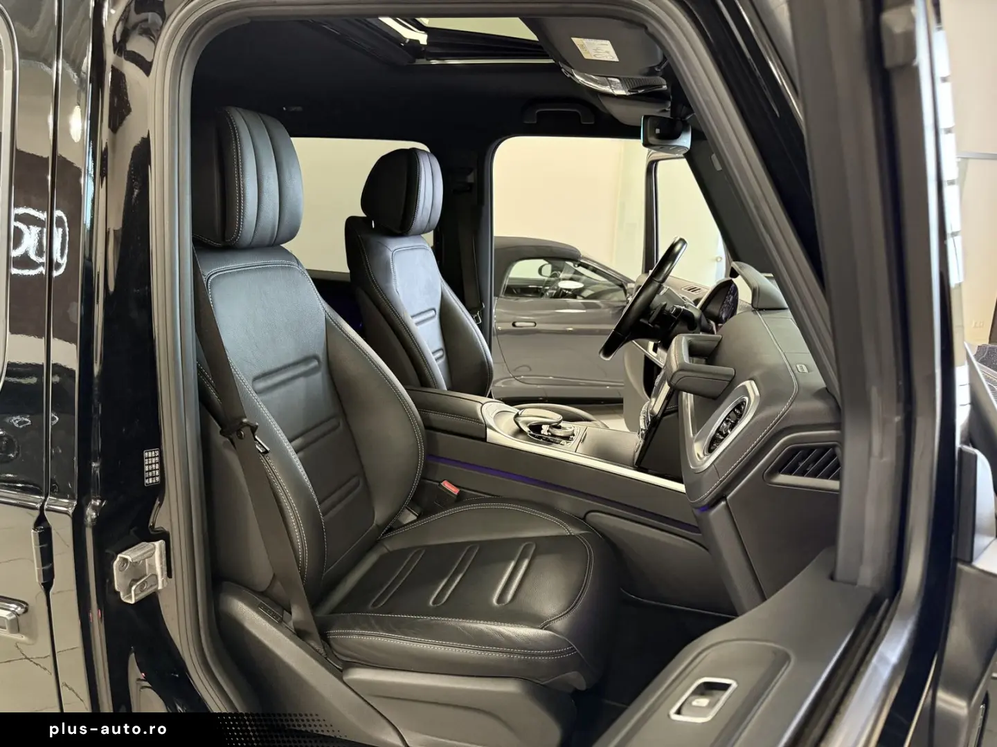 MERCEDES-BENZ G 400 d  1.Hand-SD-Mutlibeam-STHZ-Burmester