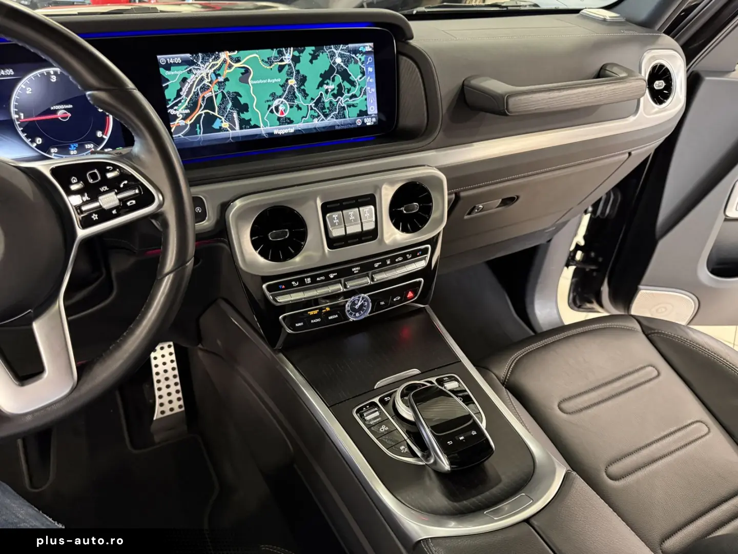 MERCEDES-BENZ G 400 d  1.Hand-SD-Mutlibeam-STHZ-Burmester