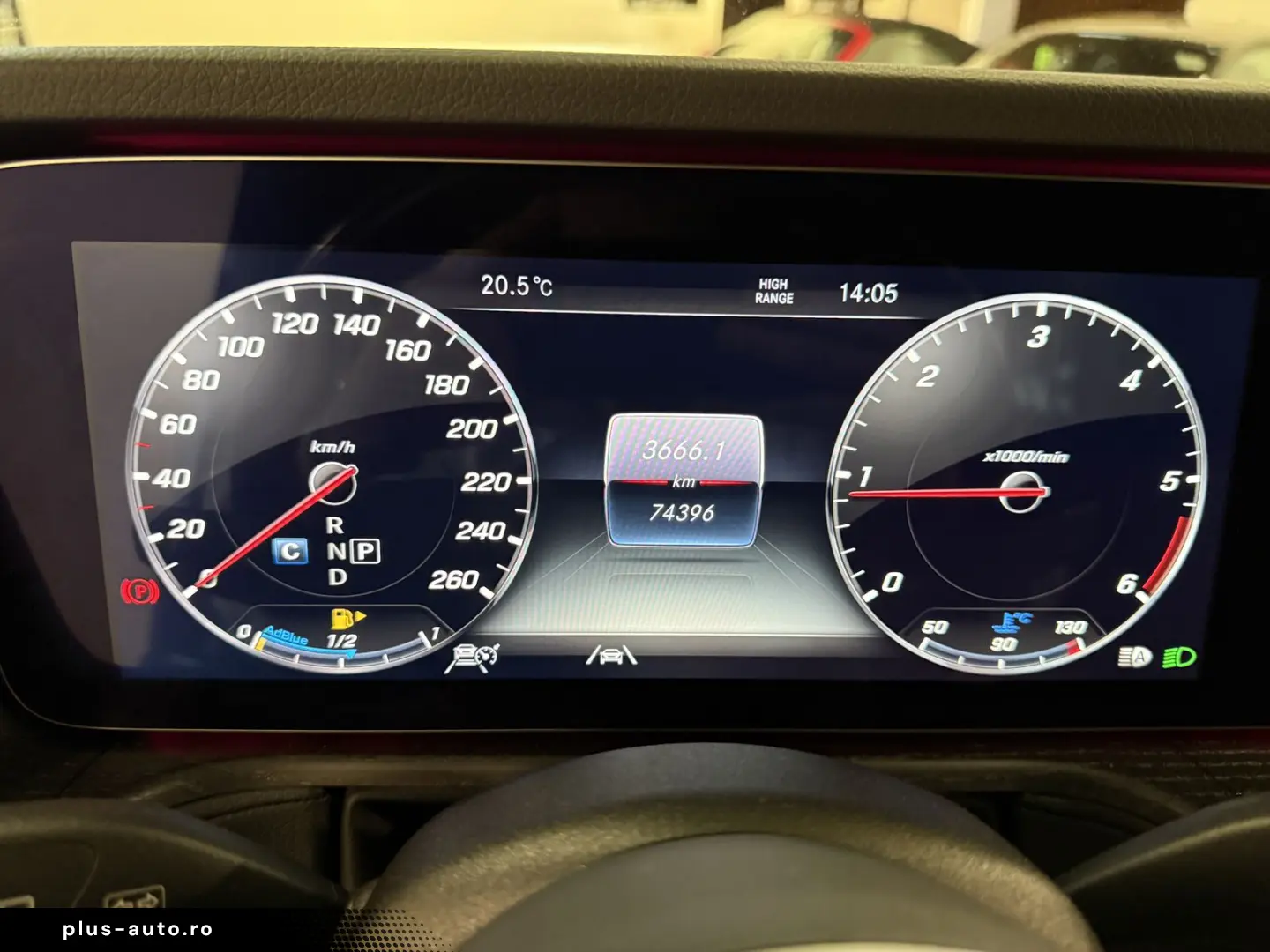 MERCEDES-BENZ G 400 d  1.Hand-SD-Mutlibeam-STHZ-Burmester