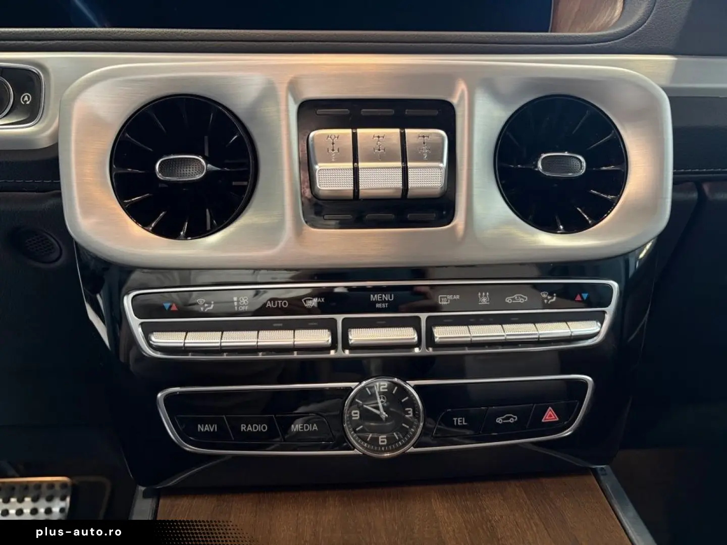 MERCEDES-BENZ G 350 d AMG