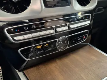 MERCEDES-BENZ G 350 d AMG
