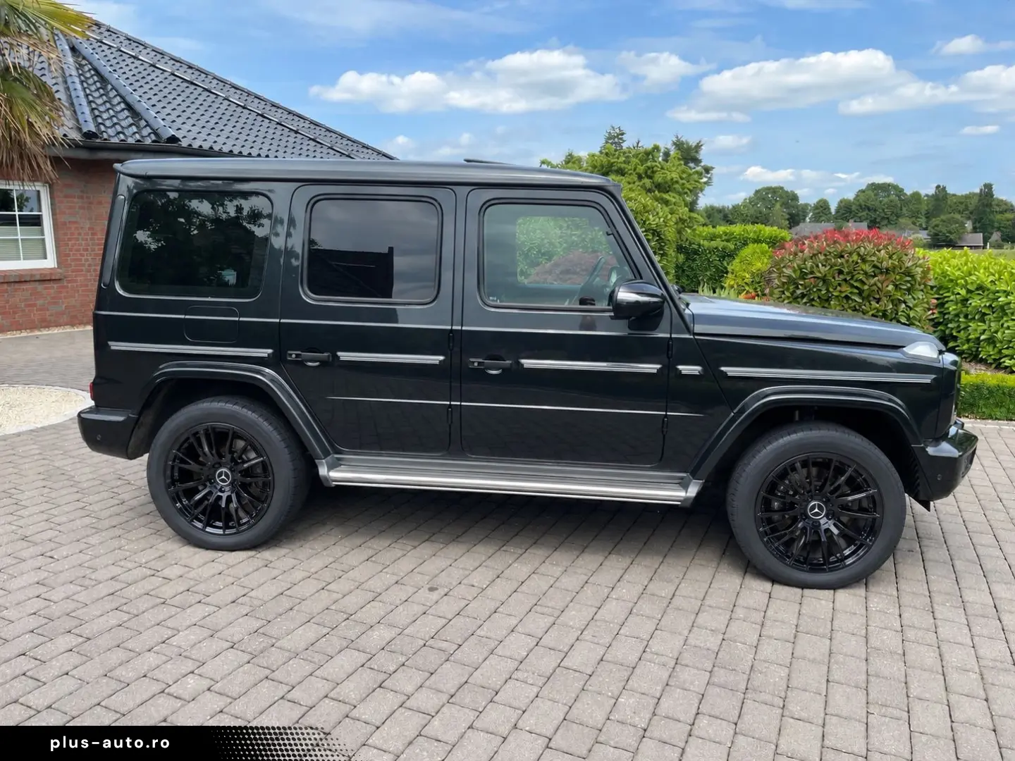 MERCEDES-BENZ G 400 AMG