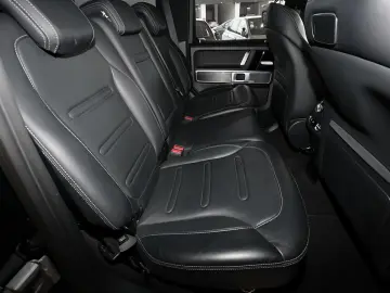 MERCEDES-BENZ G 500