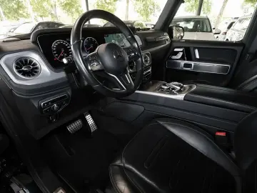 MERCEDES-BENZ G 500