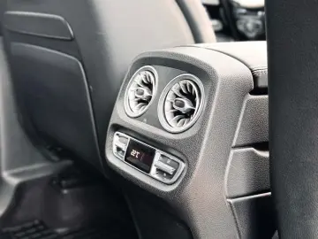 MERCEDES-BENZ G 400 D