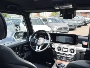 MERCEDES-BENZ G 400 D