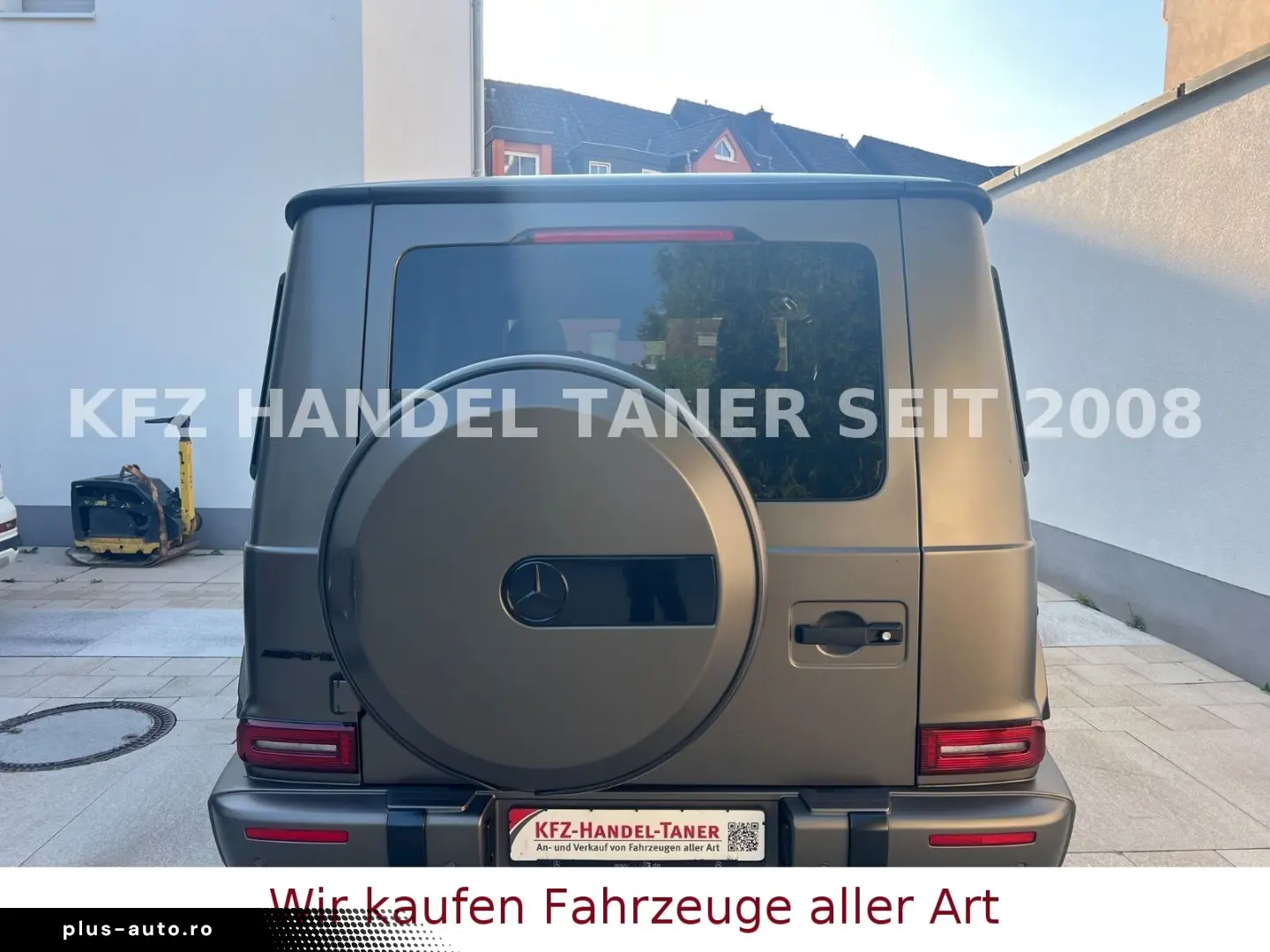 MERCEDES-BENZ G 400 d  AMG