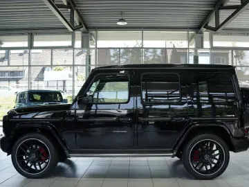 MERCEDES-BENZ G 500 AMG Line