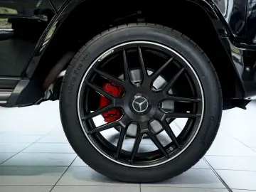 MERCEDES-BENZ G 500 AMG Line