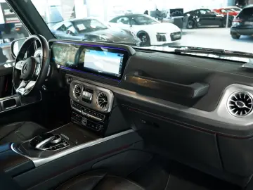 MERCEDES-BENZ G 500 AMG Line