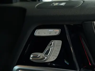 MERCEDES-BENZ G 500 AMG Line