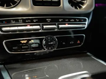 MERCEDES-BENZ G 500 AMG Line