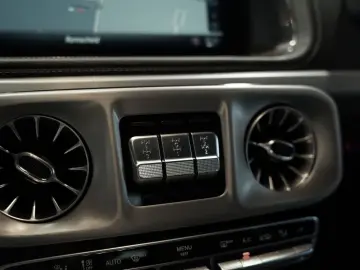 MERCEDES-BENZ G 500 AMG Line
